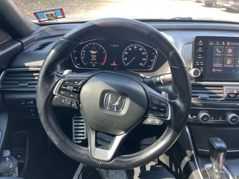 Used 2018 Honda Accord Sport image 36