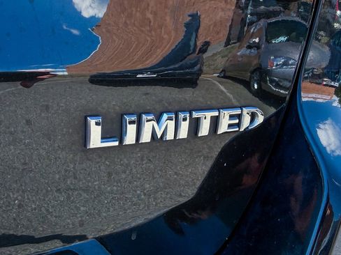 Used 2016 Jeep Grand Cherokee Limited AWD/4WD image 7