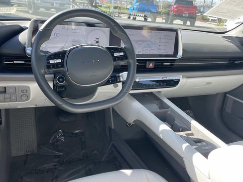 Certified 2025 Hyundai Ioniq 6 SEL image 6