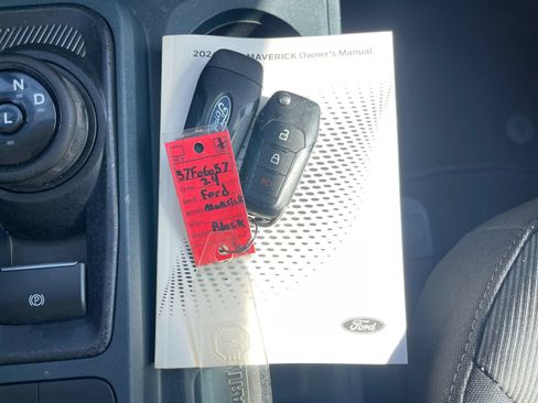Used 2024 Ford Maverick XL FWD image 10