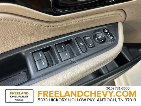 Used 2023 Honda Odyssey Elite image 14