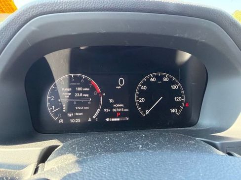 Used 2025 Honda Ridgeline RTL image 13