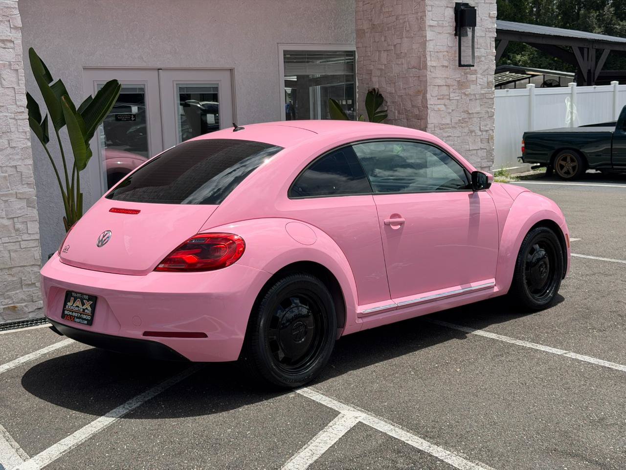 Used 2013 Volkswagen Beetle 2.5 FWD image 12