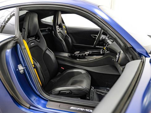 Used 2020 Mercedes-Benz AMG GT Coupe image 36
