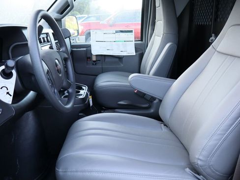 New 2025 GMC Savana 2500 w/ Driver Convenience Package image 13
