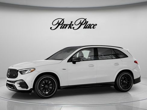 New 2026 Mercedes-Benz GLC 43 AMG 4MATIC image 3