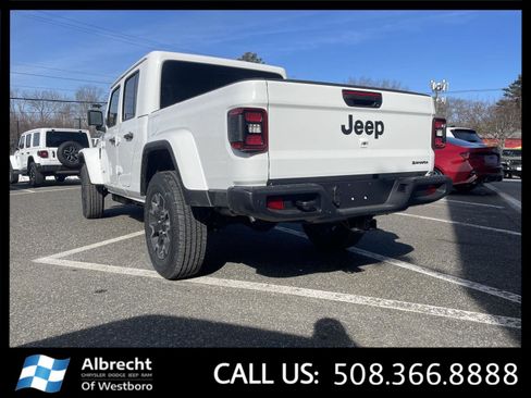 New 2026 Jeep Gladiator Sport image 3