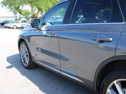 Used 2024 Lincoln Corsair AWD w/ Equipment Group 101A image 46