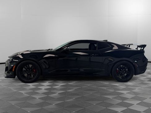 Used 2018 Chevrolet Camaro ZL1 RWD image 6
