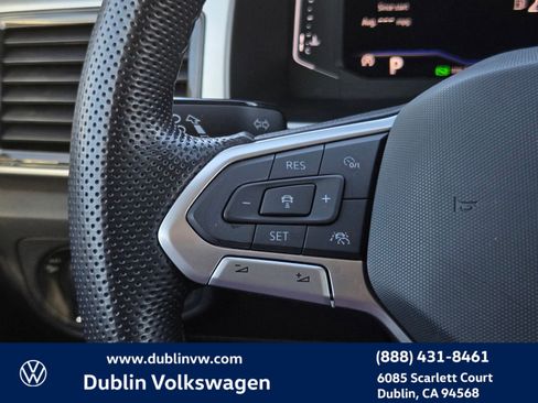 Certified 2023 Volkswagen Atlas SEL R-Line image 23