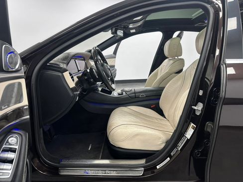 Used 2015 Mercedes-Benz S 550 4MATIC Sedan image 30