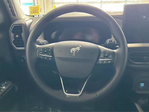 Used 2025 Ford Bronco Sport Big Bend w/ Convenience Package image 9