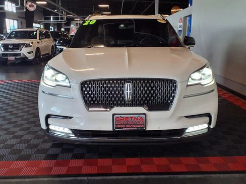 Used 2020 Lincoln Aviator Reserve w/ Equipment Group 202A AWD/4WD image 3