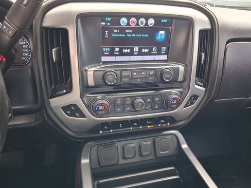 Used 2018 GMC Sierra 1500 SLT AWD/4WD image 25