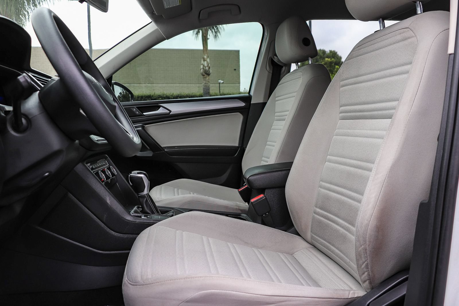 Used 2022 Volkswagen Tiguan S FWD image 18