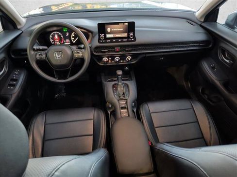 Used 2025 Honda HR-V LX image 26