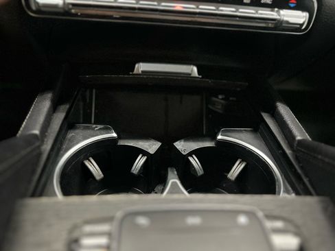 Used 2021 Mercedes-Benz GLE 350 4MATIC w/ Premium Package image 34
