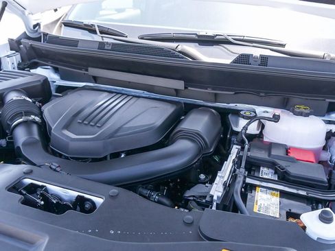 New 2026 Chevrolet Traverse RS FWD image 24