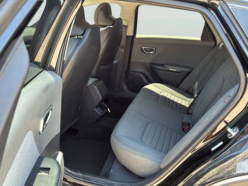 Used 2025 Kia K4 EX FWD image 16