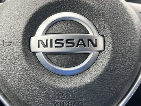 Used 2022 Nissan Sentra SR w/ Lighting Package image 30