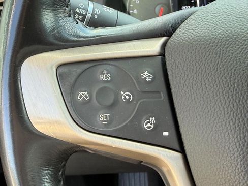 Used 2019 GMC Acadia Denali w/ Technology Package AWD/4WD image 18