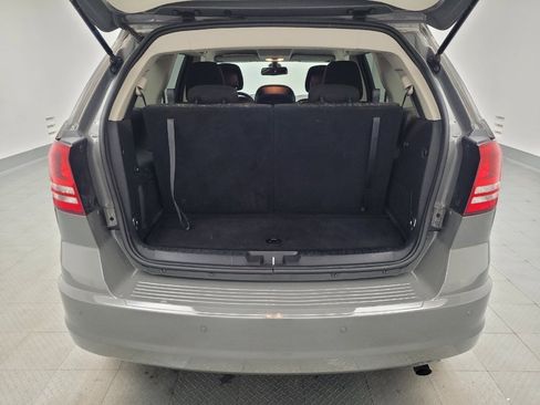 Used 2020 Dodge Journey SE image 29