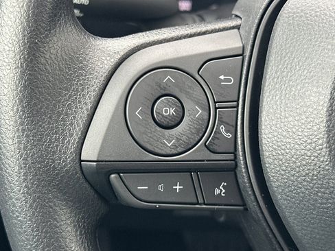 New 2025 Toyota RAV4 XLE image 28