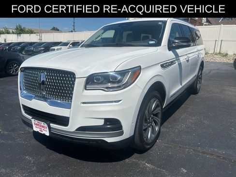 Used 2024 Lincoln Navigator L Reserve AWD/4WD image 2