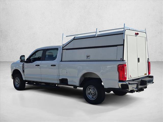 Used 2023 Ford F350 XL w/ XL Chrome Package AWD/4WD image 3