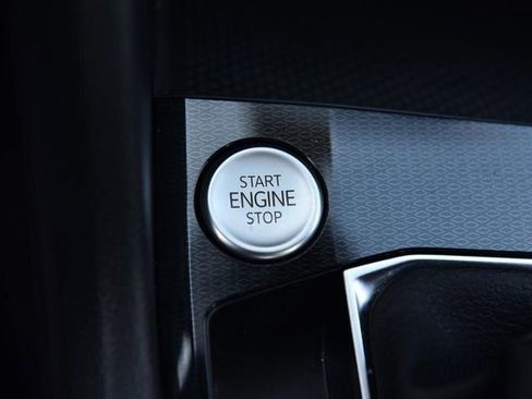 Used 2025 Volkswagen Taos S image 16