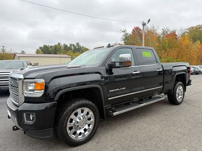 Used 2019 GMC Sierra 2500 Denali w/ Duramax Plus Package