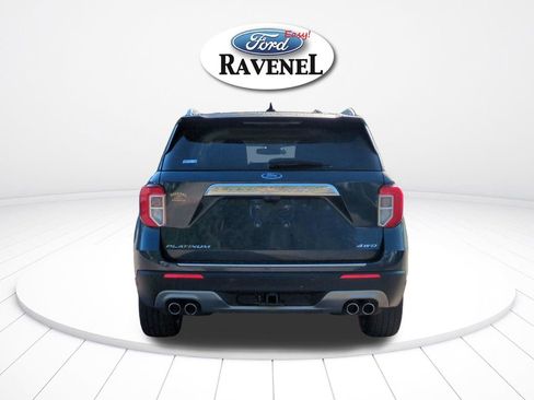 Used 2022 Ford Explorer Platinum w/ Equipment Group 601A AWD/4WD image 5