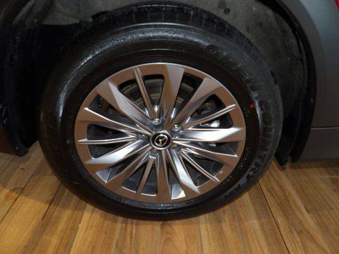 Certified 2025 MAZDA CX-90 3.3 Turbo w/ Preferred Package AWD/4WD image 5