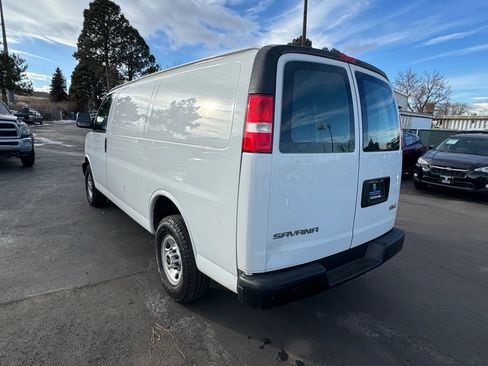 Used 2021 GMC Savana 2500 Regular Van 3D w/ Driver Convenience Package image 5