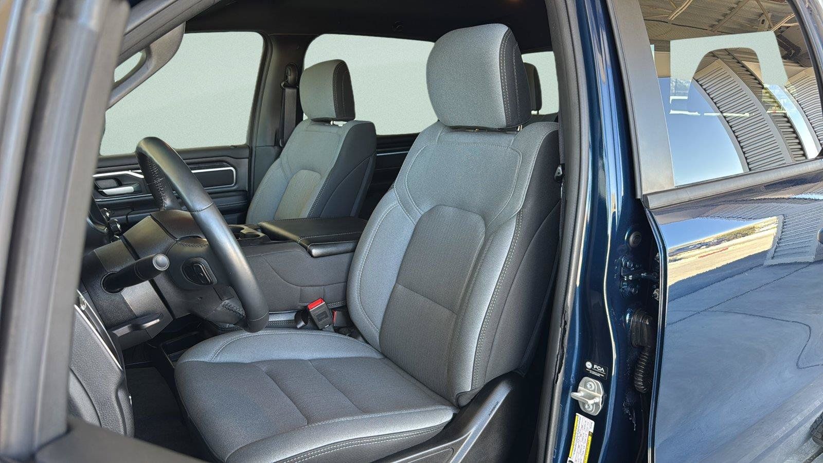 Used 2024 RAM 1500 Big Horn AWD/4WD image 23