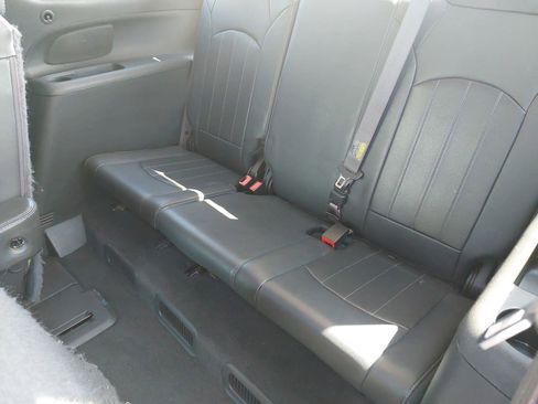 Used 2015 GMC Acadia Denali image 16