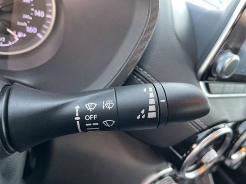 Used 2022 Nissan Sentra SV image 16