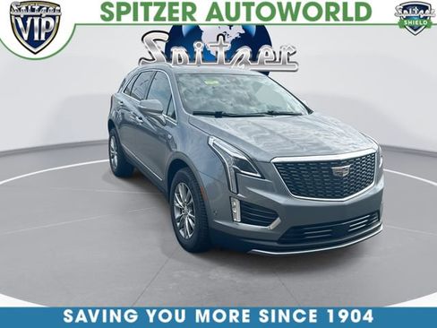 Used 2021 Cadillac XT5 Premium Luxury AWD/4WD image 2