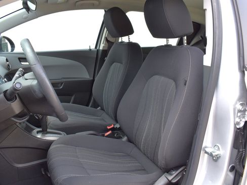 Used 2012 Chevrolet Sonic LT FWD image 11