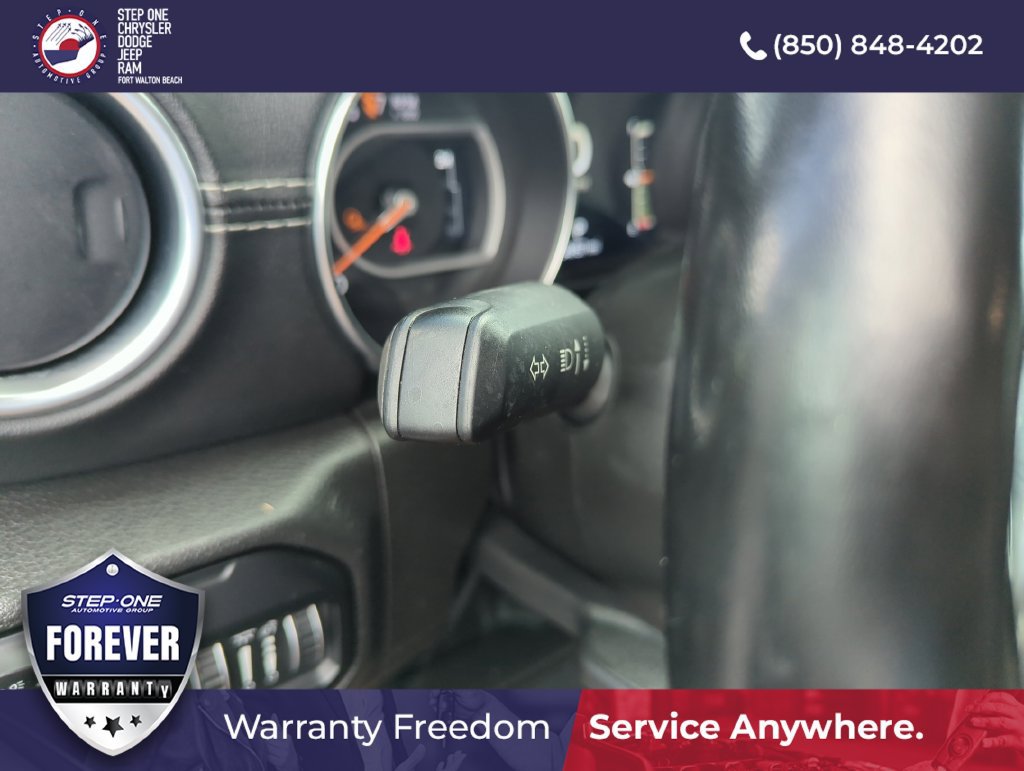 Used 2022 Jeep Gladiator Overland w/ Popular Equipment Package AWD/4WD image 20