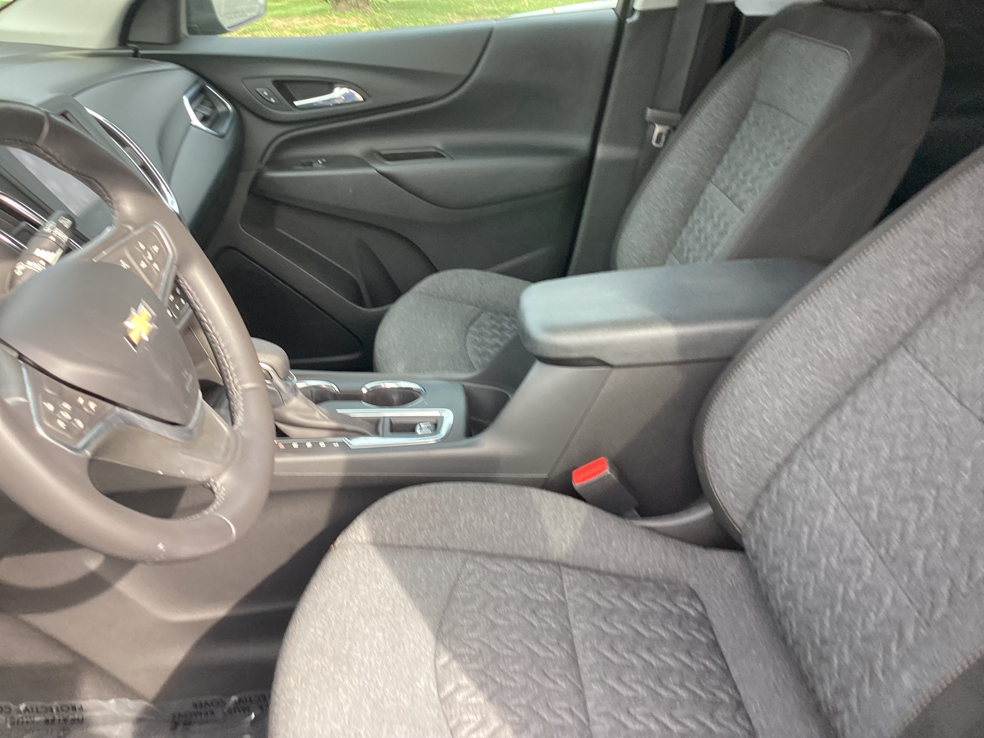 Used 2022 Chevrolet Equinox LT FWD image 4