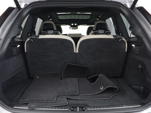 Used 2026 Volvo XC90 B6 Plus AWD/4WD image 19