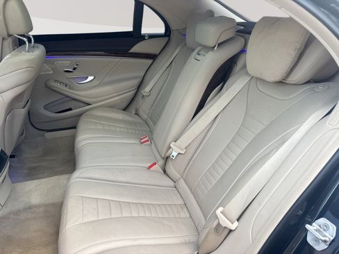 Used 2017 Mercedes-Benz S 550 4MATIC Sedan image 26