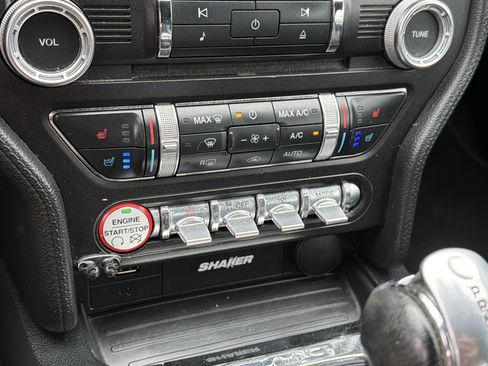 Used 2016 Ford Mustang Premium RWD image 19