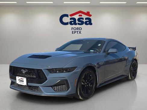 Used 2025 Ford Mustang GT image 6