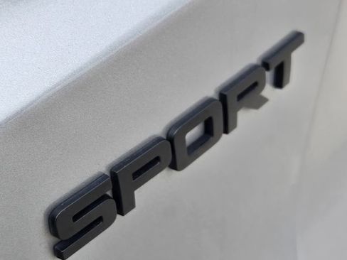 Used 2024 Honda CR-V Sport image 11