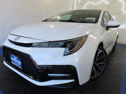 Used 2020 Toyota Corolla SE FWD image 1