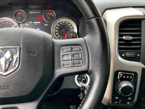 Used 2019 RAM 1500 Big Horn AWD/4WD image 24