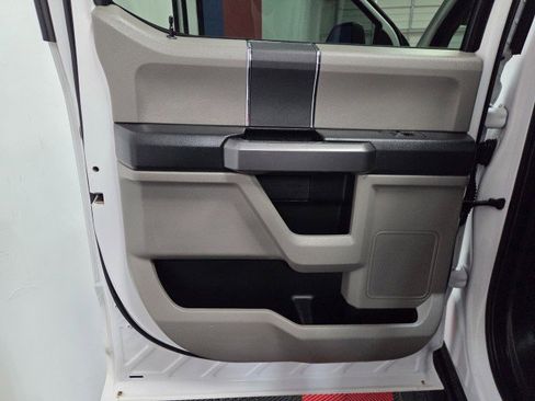 Used 2022 Ford F250 XLT w/ XLT Value Package image 37