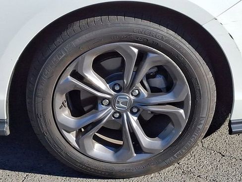 Certified 2024 Honda Accord EX image 8